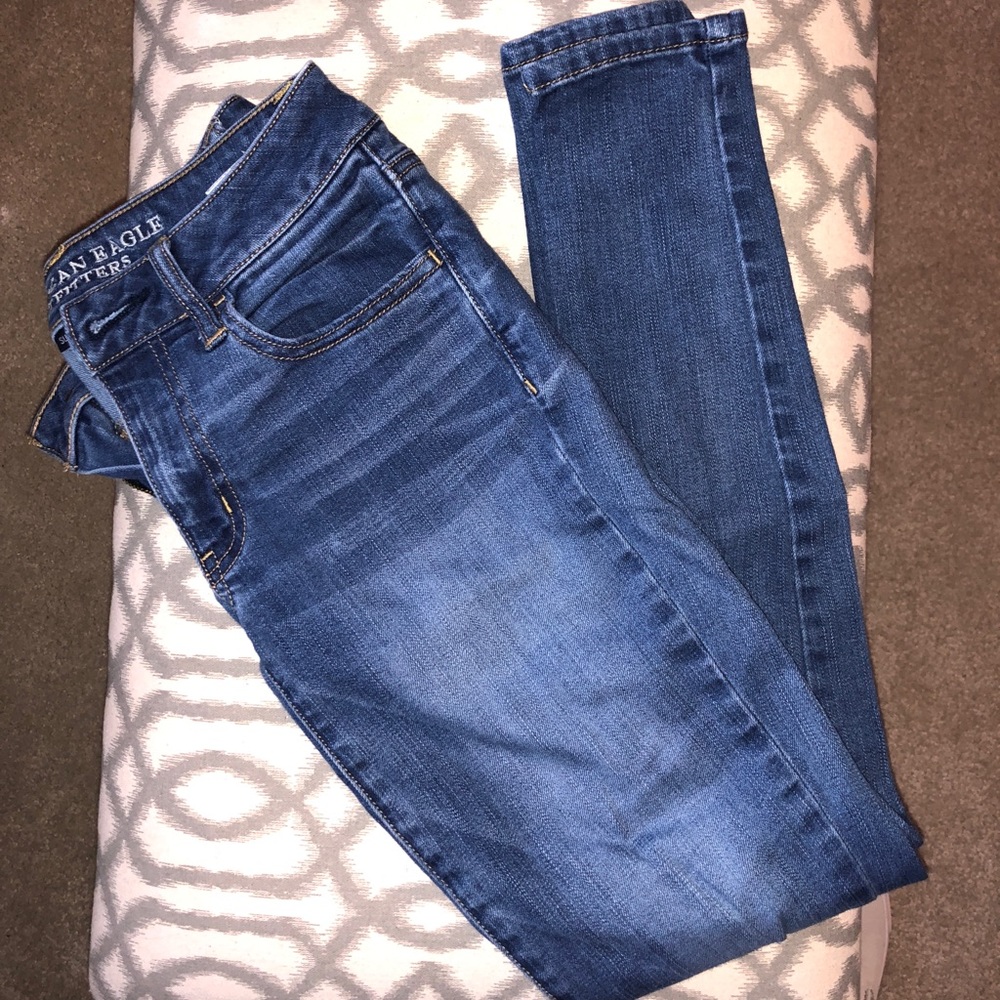 American Eagle Jeans!!